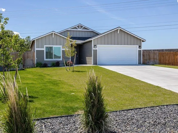 1301 14th St, Benton City, WA 99320