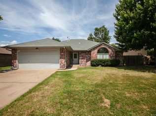 2904 W Broadway St, Broken Arrow, OK 74012