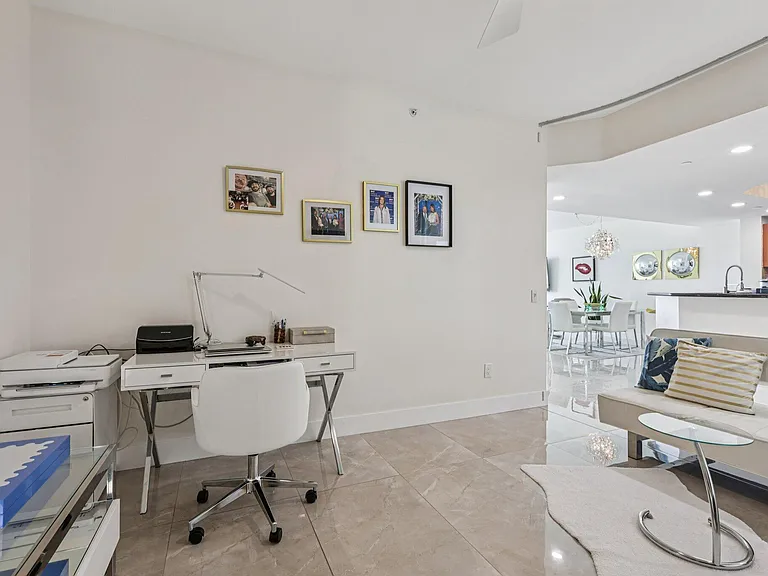 2640 Lake Shore Dr #2312 — Photo 17