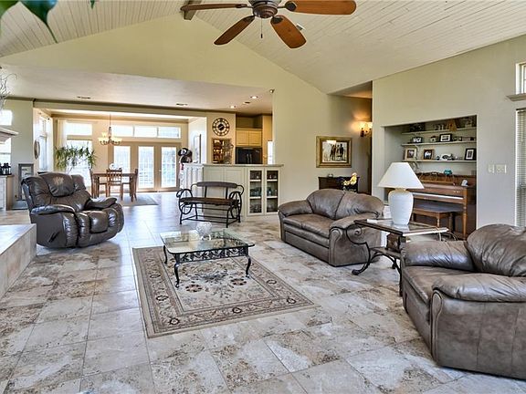 2nd image of 3945 County Road 1125
