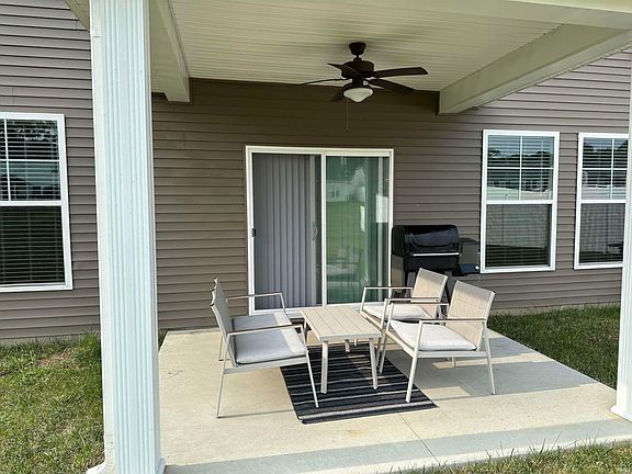 2nd image of 846 Cameo Ct
