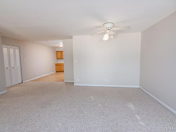 5th image of 206 W Maple Ave APT 1J