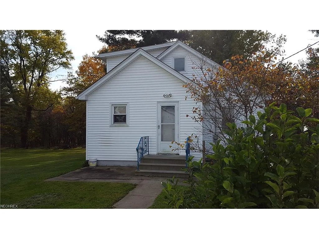 15412 Woodbrook Ave photo 1