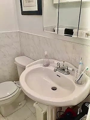 Rented by PennApts | media 8