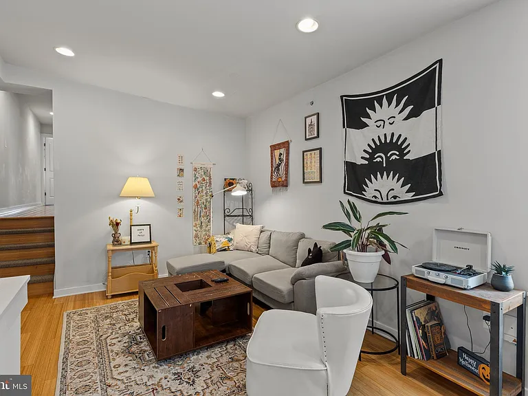 1610 Christian St #3 — Photo 5