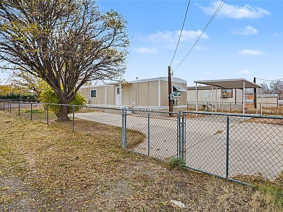 4th image of 3871 E Northfield Avenue