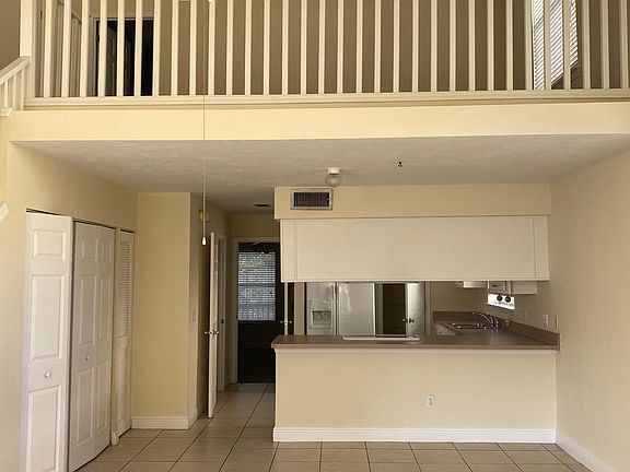 2nd image of 3482 Chatelaine Ct