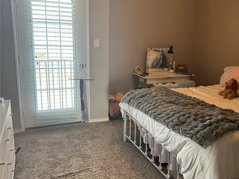 3400 Summerway Dr — Photo 10
