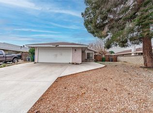 822 Landsford St, Lancaster, CA 93535