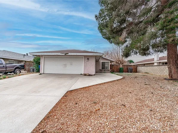 822 Landsford St, Lancaster, CA 93535