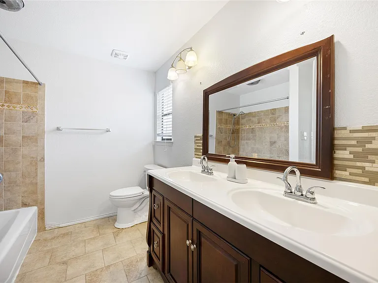 2209 Stirrup Dr — Photo 17
