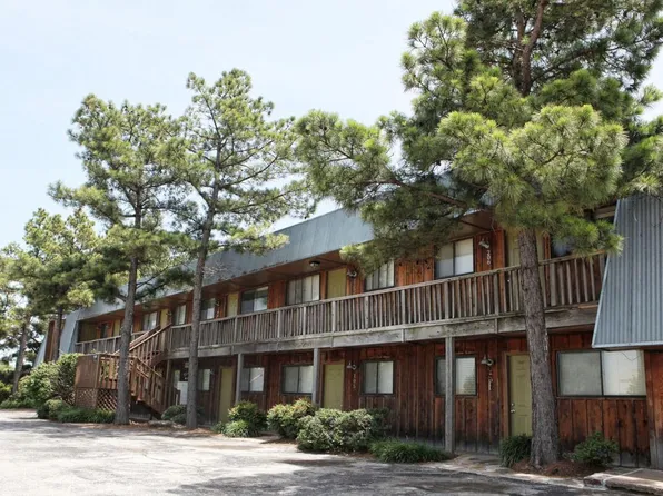 1404 S Troost Ave APT 102, Tulsa, OK 74120