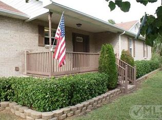 110 Moore Ln, Dowelltown, TN 37059