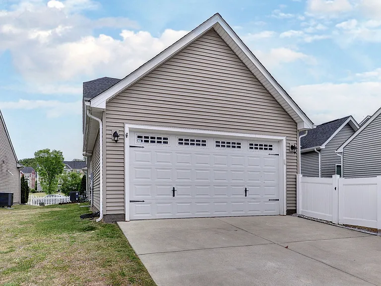 6122 Pricket Rd — Photo 26