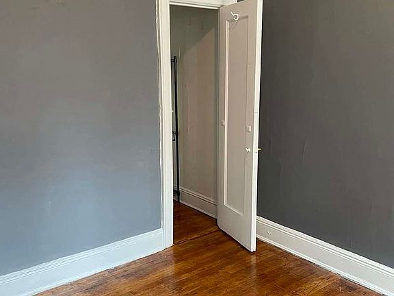 5th image of 56 Livingston St #5