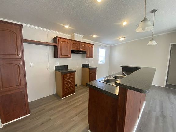 3rd image of 1816 Morehead Ave #99