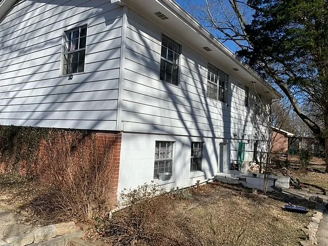3002 Seminole Dr — Photo 7