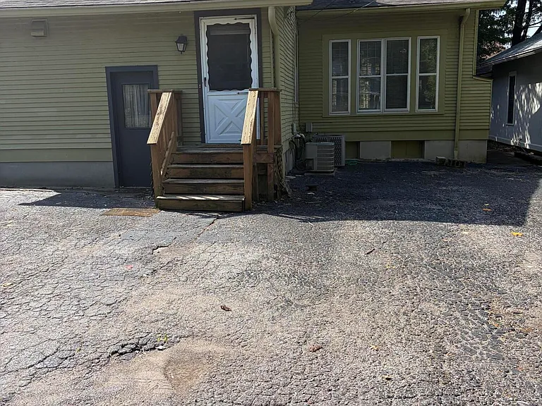 3213 Marion Ct — Photo 11