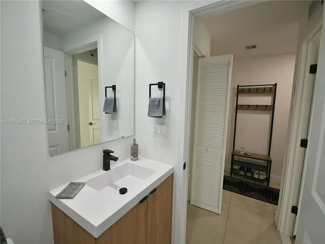 1339 NW 2nd St — Photo 15