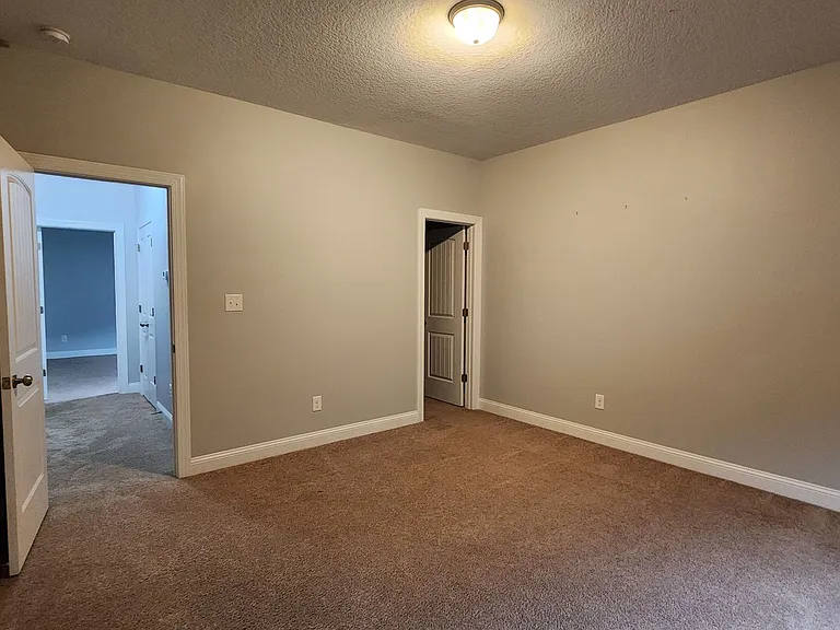 250 Sailor St — Photo 25