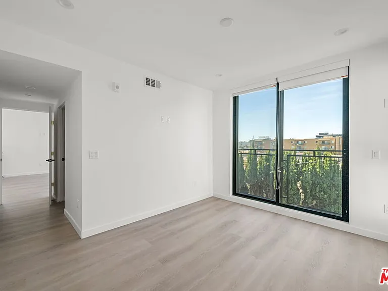 3755 S Canfield Ave #202 — Photo 10