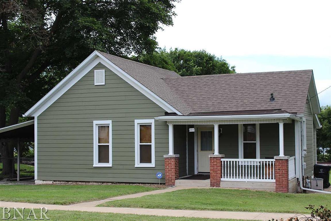 1311 W Grove St, Bloomington, IL 61701 Zillow