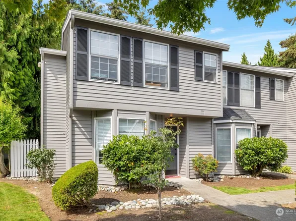 23913 57th Court S #F1, Kent, WA 98032