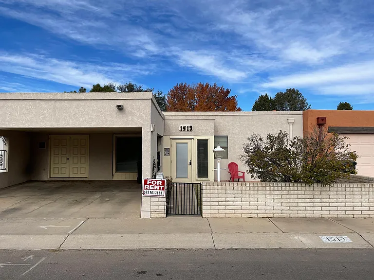 1513 Live Oak Pl — Photo 1