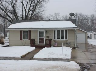 1110 Easton Ave, Waterloo, IA 50702