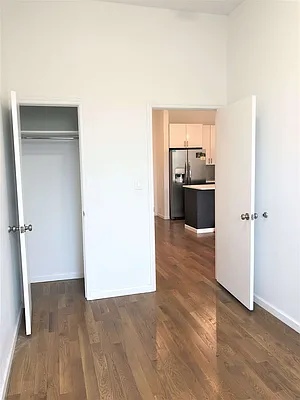 Rented by Bravado Real Estate LLC | media 21