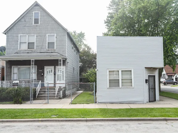 12402 S Green St, Calumet Park, IL 60827