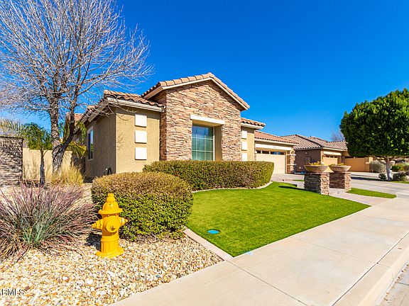 2nd image of 4050 E BEECHNUT Place