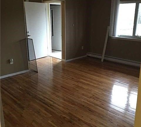 3rd image of 3316 Jerusalem Ave
