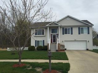 5494 Caplina Dr, Holt, MI 48842