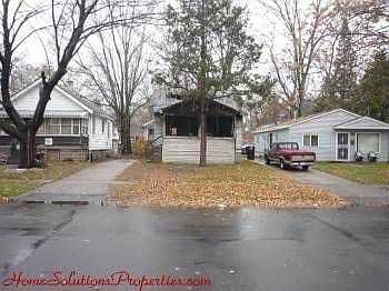 2nd image of 15075 Rockdale St