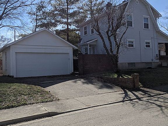 3rd image of 234 Medford St