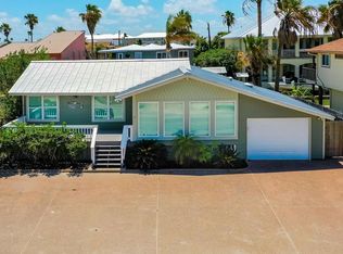 1853 Bay Shore Dr, Rockport, TX 78382