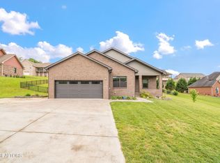 1838 Alley Ln, Sevierville, TN 37876