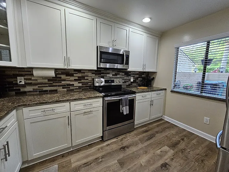 6248 Peregrine Ct — Photo 4