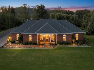 3901 Horsepen Mountain Dr, Vinton, VA 24179