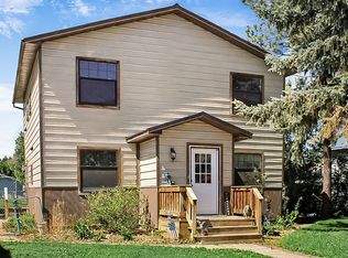 122 E Richland Ave, Shelby, MT 59474