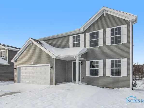 1486 Circle Dr, Millbury, OH 43447