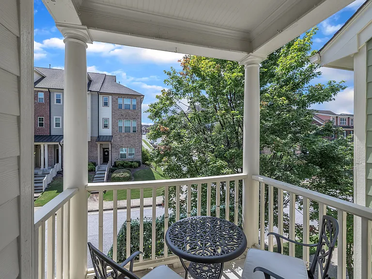 503 Village Loop Dr — Photo 30