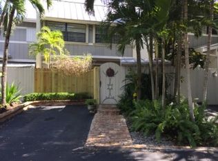 5319 SW 71st Pl, Miami, FL 33155