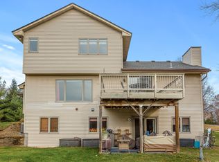 8030 Corcoran Trl W UNIT B, Hamel, MN 55340