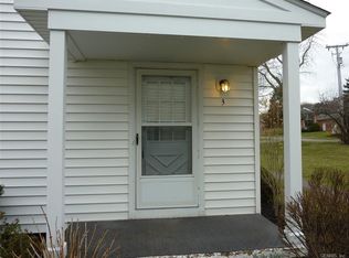 3 Heron Way N, Fairport, NY 14450