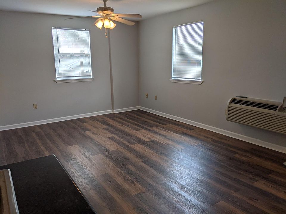1st image of 4543 Urquhart St APT A