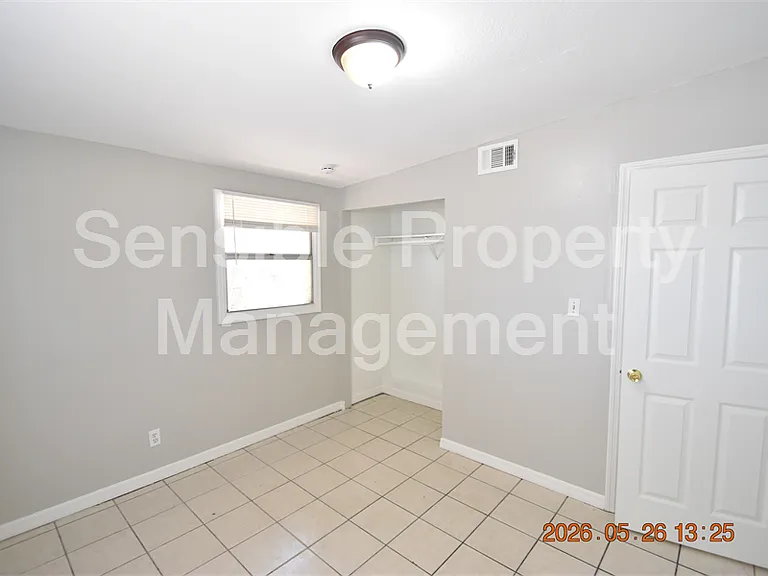 4011 W Marietta St — Photo 23