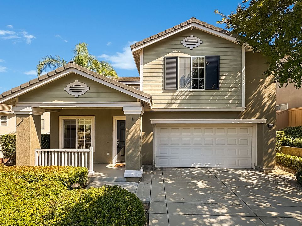 1st image of 1631 Carriage Cir