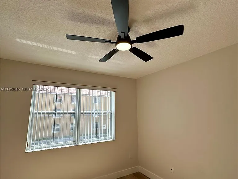 6560 NW 114th Ave #523 — Photo 11